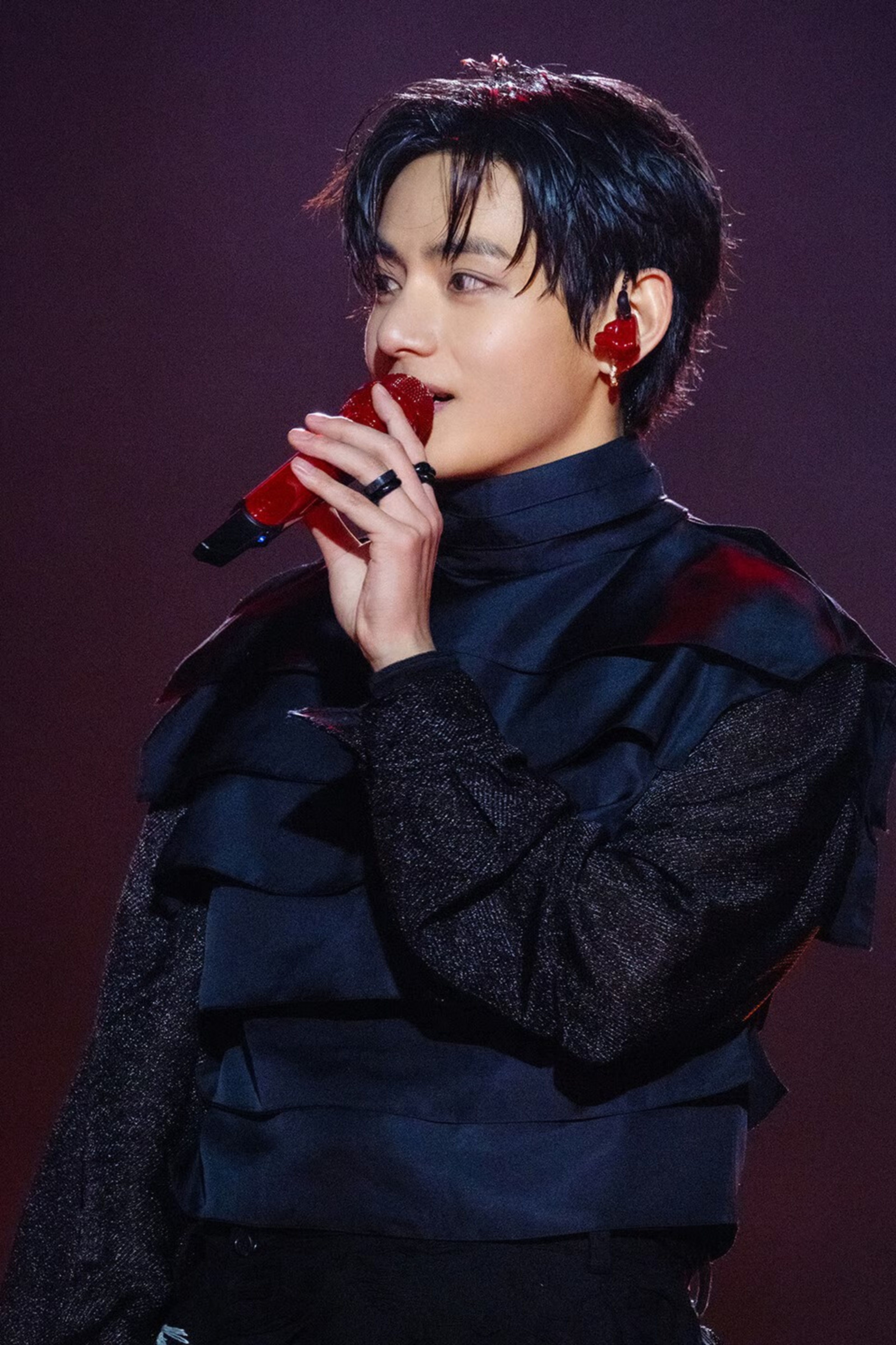 BTSのV、ワールドツアー開幕で中国ファンが大規模応援 | KOREA WAVE